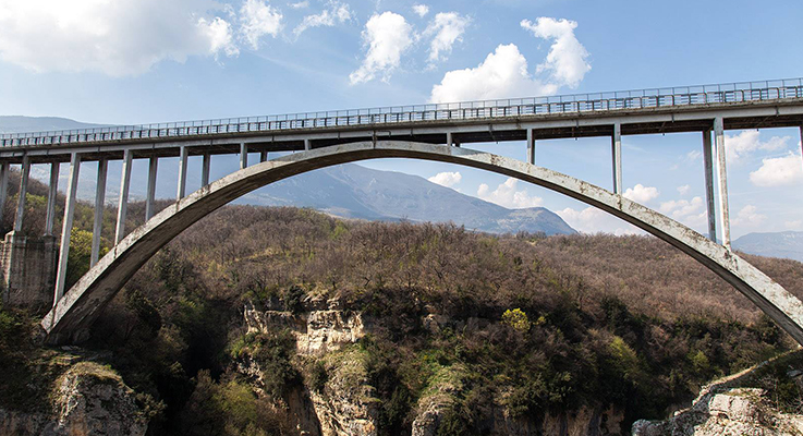 Bungee Jumping Roma Il Nuovo Centro Di Salto Nel Vuoto